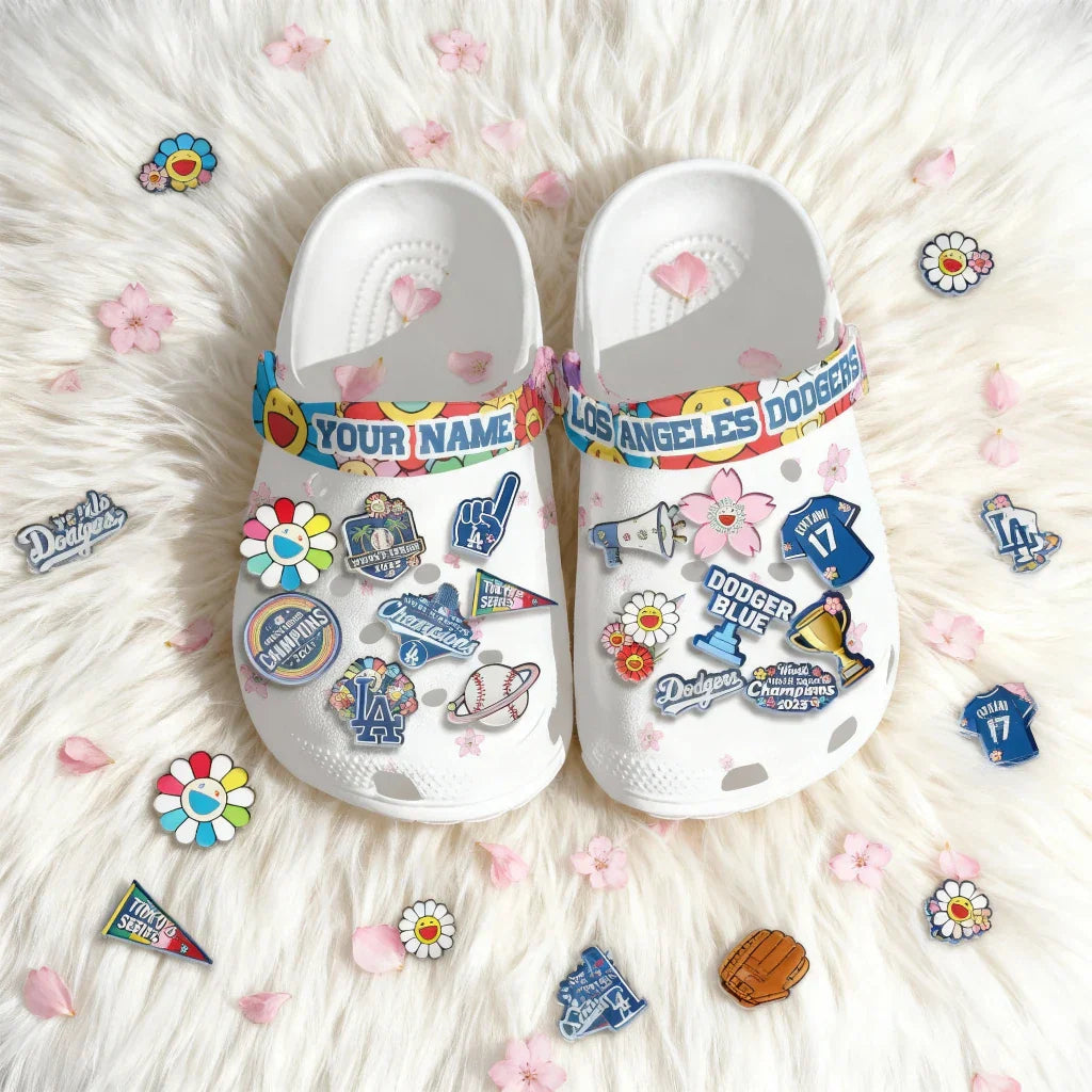 LAD Tokyo Series Clogs - Charms Gift Set - White