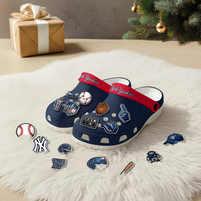 NYY Clogs 2026 - Charms Gift Set